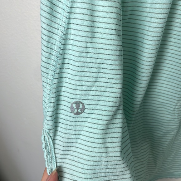 Lululemon running tank - Picture 3 of 4
